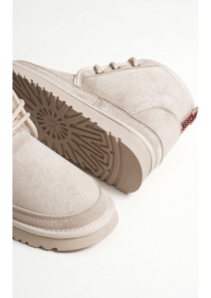 Daria Kadın Kışlık Bej Içi Kürklü Bot modelleri