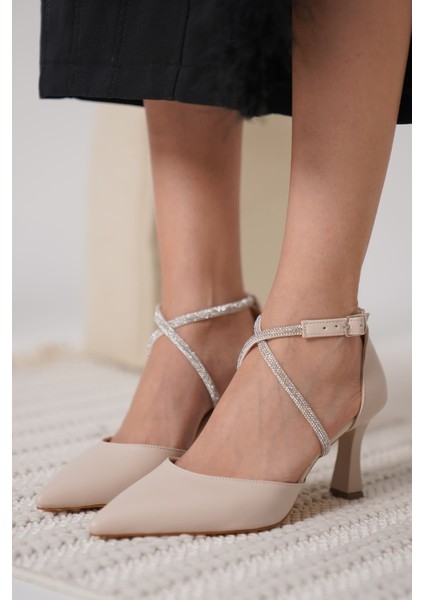 Fiona Taşlı Kadın Bej Topuklu Ayakkabı fırsatları