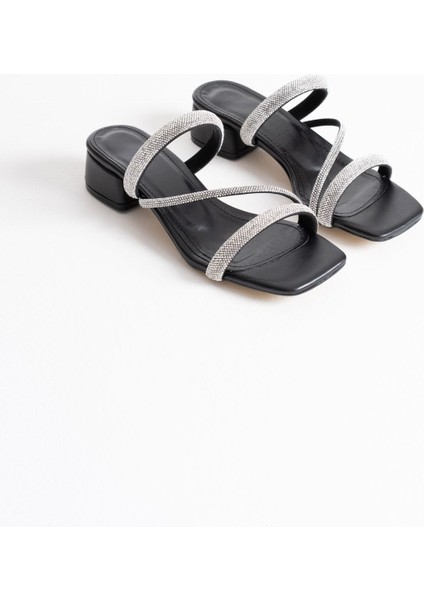 Tanya Siyah Kadın Taşlı Terlik fiyatları