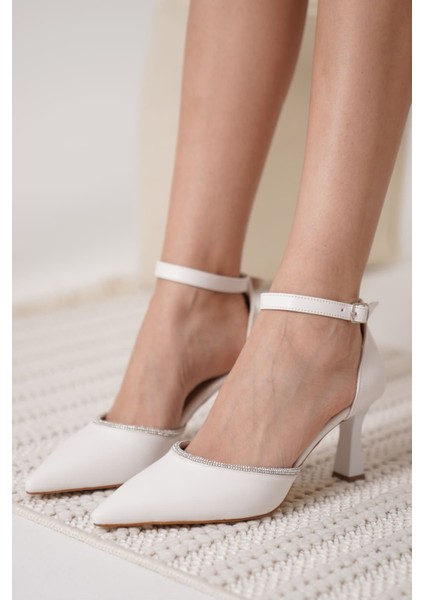 Darla Taşlı Kadın Beyaz Topuklu Ayakkabı