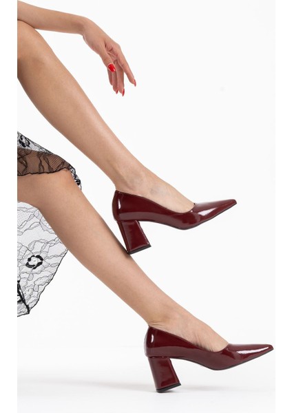 Valeria Bordo Rugan Kadın Topuklu Ayakkabı fırsatları