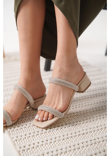 Stella Kalın Topuklu Bej Kadın Terlik fırsatları