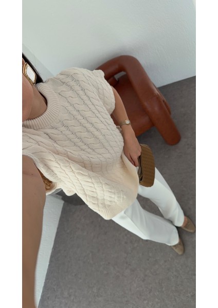 Saç Örgü Krem Süveter modelleri