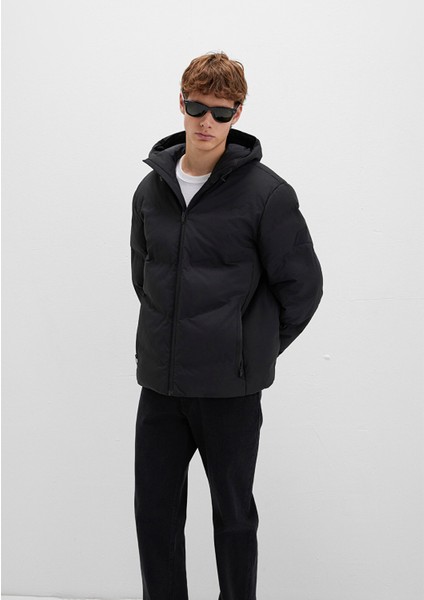 Kapüşonlu Siyah Şişme Mont 0110651-71379 modelleri