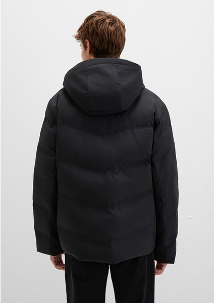 Kapüşonlu Siyah Şişme Mont 0110651-71379 indirimleri