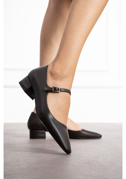 Angelina Siyah Renkli Tek Tokalı Küt Burunlu Kadın Kalın Topuklu Ayakkabı