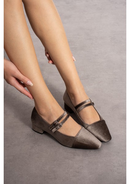 Kristen Vizon Kadife Renkli Çift Tokalı Kadife Kadın Kalın Topuklu Ayakkabı