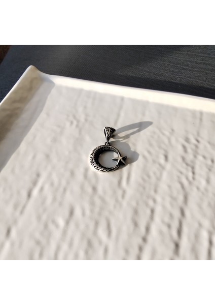 925 Ayar Ay Yıldızlı Model Kolye Ucu -Şık Tasarım- (Zincirsiz) fiyatları