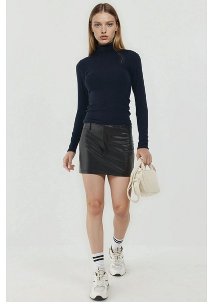 Kadın Ultra Yumuşak Slim Fit Dik Yaka Örme Üst Blue