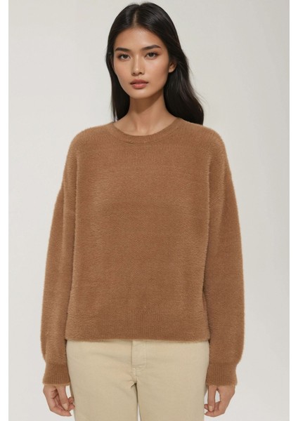 Kadın Sakallı Ultra Yumuşak Bisiklet Yaka Triko Kazak Natural