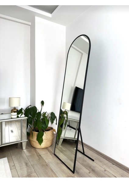 Siyah Metal Çerçeveli - Boy Ayna - 180X60 modelleri