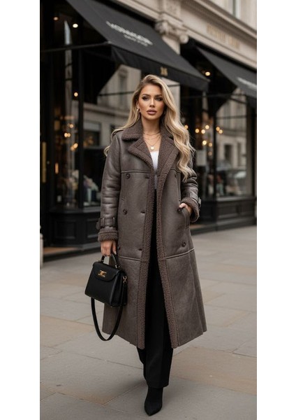 Yakası Kürklü Oversıze Kadın Kaban modelleri