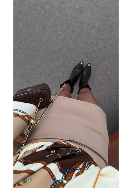 Kemerli Bej Şort Etek modelleri