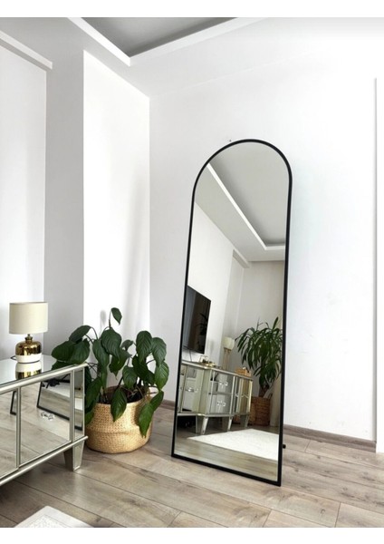 Siyah Influencer Boy Aynası - 180X60 Ayarlanabilir Ayaklı fiyatları