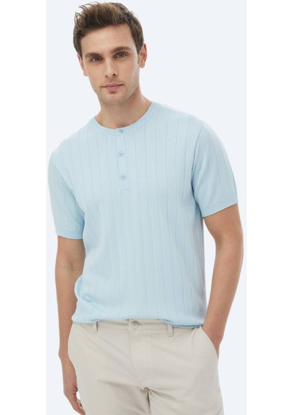 Açık Mavi Hakim Yaka Jakarlı Triko