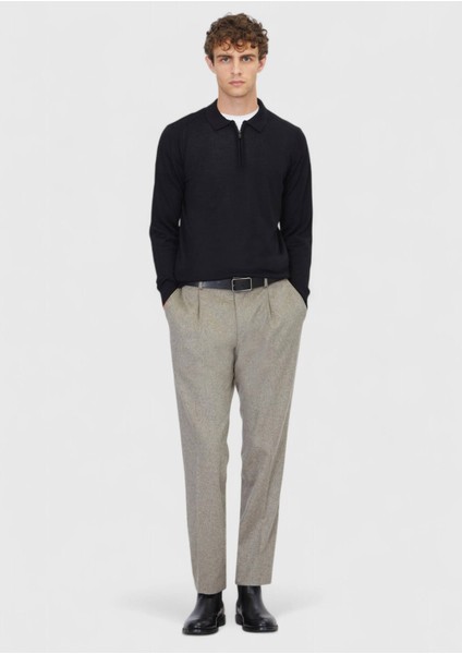 Siyah Polo Yaka Düz Örgü Yün Karışımlı Triko Kazak