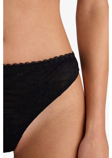 Bağcıklı Dantelli Slip Külot F7029AX25WN modelleri