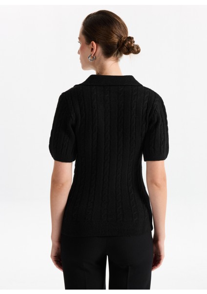 Gömlek Yaka Relaxed Saç Örgü Desenli Siyah Kazak Kadın F5WL-KZK0257 indirimleri