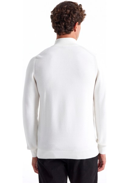 Bato Yaka Slim Fit Düz Ekru Erkek Kazak F5WM-KZK 2522 indirimleri