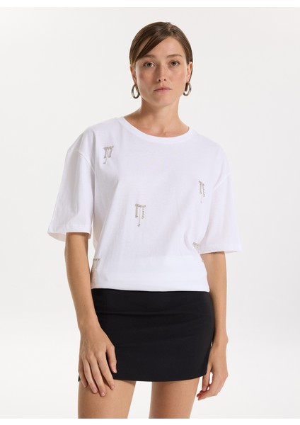 Bisiklet Yaka Taşlı Beyaz Kadın T-Shirt F5WL-TST0246