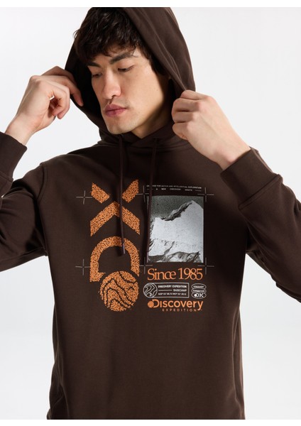 D5WM-SWT3857 Kahve Kapüşon Yaka Relaxed Baskılı Erkek Sweatshırt
