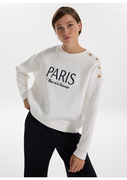 Bisiklet Yaka Nakışlı Beyaz Kadın Sweatshırt F5WL-SWT0226