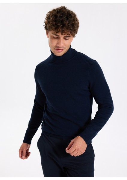 Tam Balıkçı Yaka Slim Fit Düz Lacivert Erkek Kazak F5WM-KZK 2524