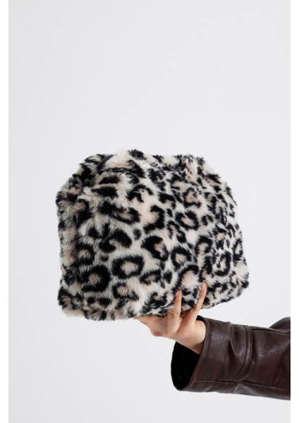 Kadın Kahverengi Leopar Desenli Peluş Clutch El Çantası fiyatları