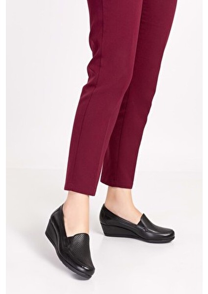 Kadın Deri Taban Düz Topuklu Ayakkabı Rahat Kullanım