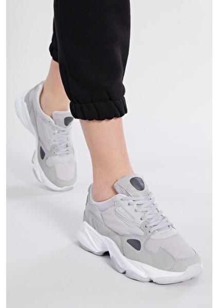 Spor Ayakkabı Düz Taban Suni Deri Malzeme Gri Renk 43 Numara fırsatları