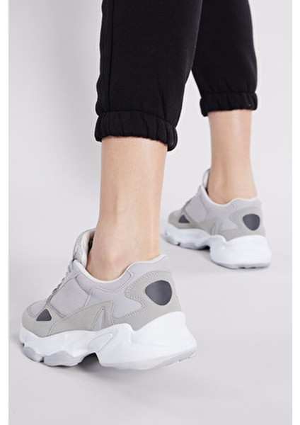 Spor Ayakkabı Düz Taban Suni Deri Malzeme Gri Renk 43 Numara indirimleri