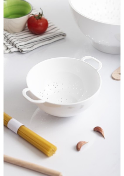 Akrilik Beyaz Mini Pirinç Süzgeçi & Bakliyat Süzgeçi (3 Su Bardağı Ölçülü) fiyatları