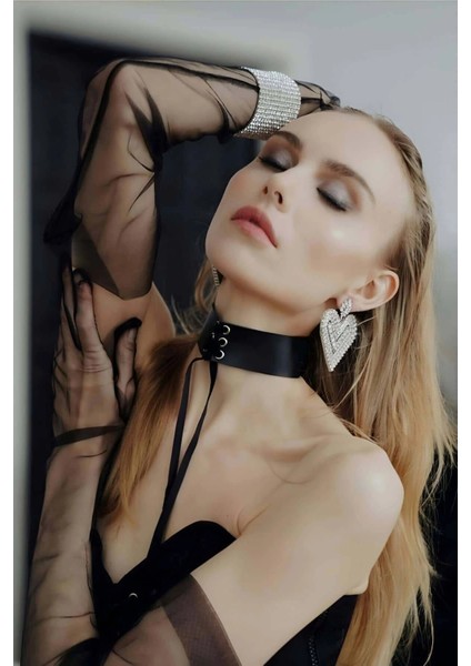 Ipli Bağlamalı Şık Deri Tasma - APFT677