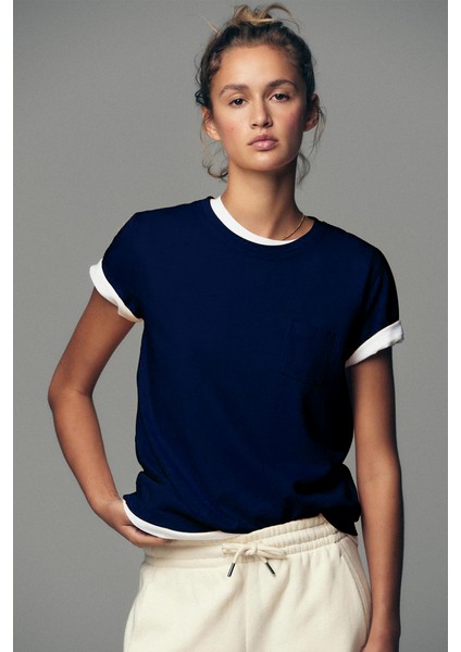 Premium Cep Detaylı Kısa Kol Pamuklu Tişört