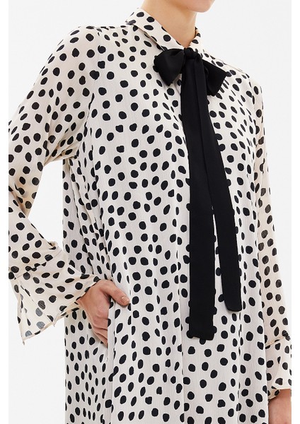 Puantiyeli Yaka fiyonklu puantiyeli midi elbise 93212 modelleri