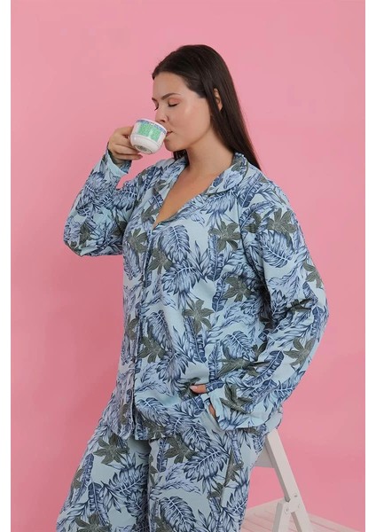 Moda Kadın Büyük Beden Mavi Tropikal Desenli Düğmeli Pijama Takımı fiyatları