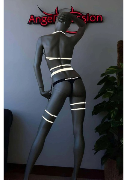 Seksi Iç Giyim Fantezi Reflektörlü Jartiyer Takım - APFT325 indirimleri