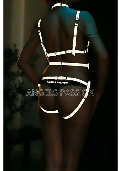 Zincir Detaylı Ağ Kısmı Açık Reflektörlü Şık Harness - APFT299 modelleri