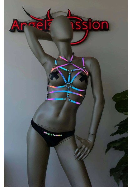 Iç Çamaşırı Modelleri Renkli Reflektörlü Göğüs Üzeri Harness fırsatları