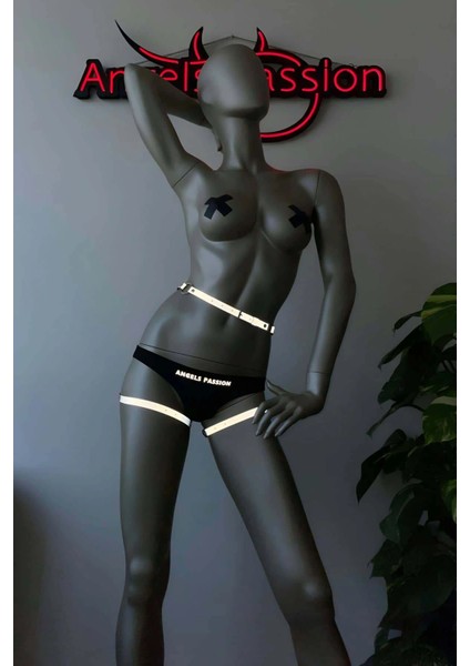 Pole Dance Wear Kalçayı Saran Seksi Reflektörlü Harness - APFT388