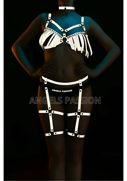 Beyaz Reflektörlü Püsküllü Sütyen Jartiyer Takım - APFT447