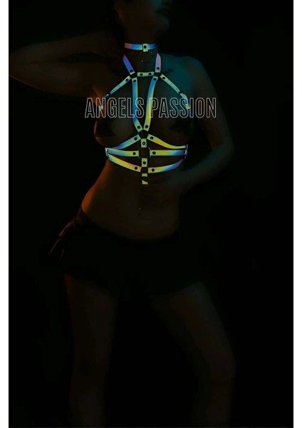 Kadın Iç Giyim - Reflektörlü Bayan Iç Giyim Göğüs Harness - APFT27