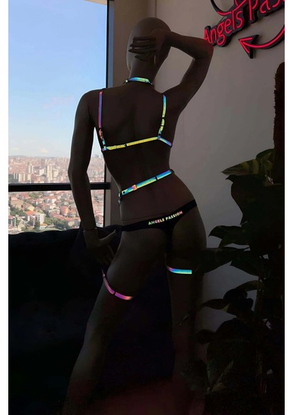 Reflektörlü Iç Giyim Fantazi Harness Jartiyer Takım modelleri