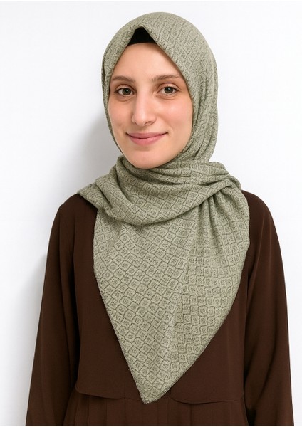 Desenli Denim Eşarp – 95X95 Cm, Kaymaz, Dört Mevsim Kullanıma Uygun