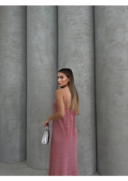 Piliseli Uzun Elbise indirimleri