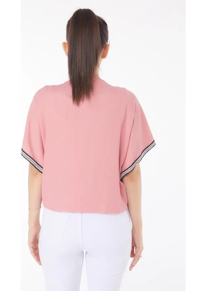 V Yaka Büzgülü Detaylı Bluz fiyatları