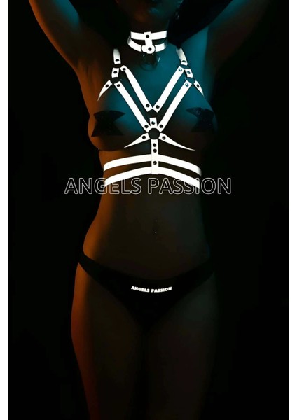 Beyaz Reflektörlü Erotik Giyim Göğüs Üzeri Harness - APFT296