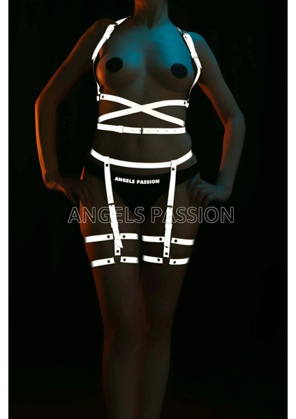 Geceleri Işıkta Parlayan Şık Harness - APFT274 modelleri