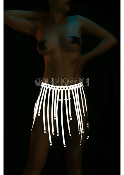 Beyaz Reflektörlü Püsküllü Etek, Gece Elbisesi, Tayt ve Şort Aksesuarı - APFT579 fiyatları