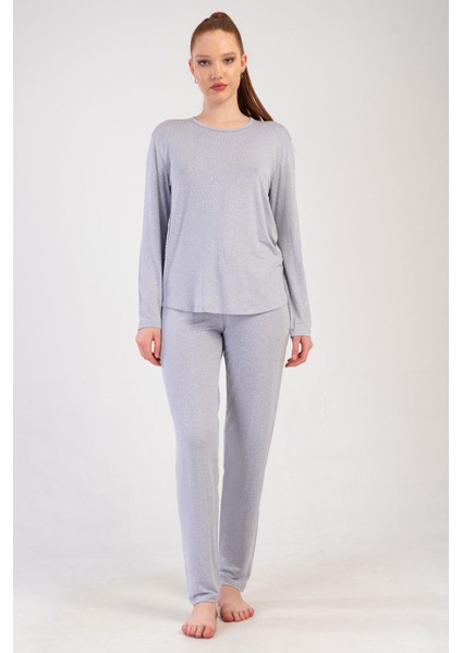 Kadın Gri Renk Uzun Kollu Bisiklet Yaka Pijama Takımı C5T2N0205